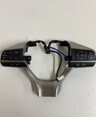 Lexus RX 450H Steering wheel buttons/switches CS1729