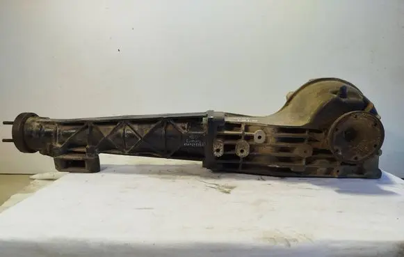 Audi A4 S4 B5 8D Rear differential 01H525085A