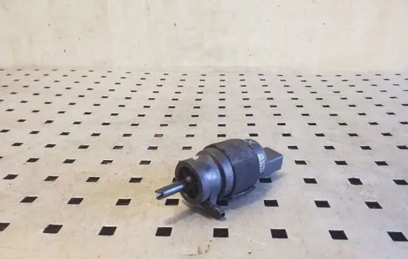 Windscreen/windshield washer pump