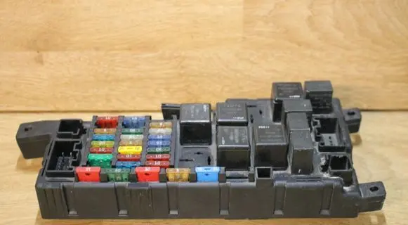 Volvo V70 Fuse box set 8637841