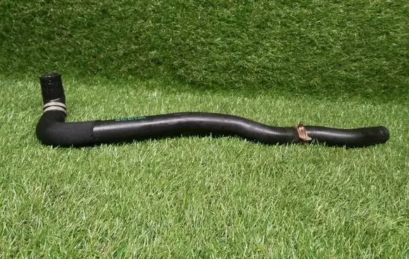 BMW 5 F10 F11 Engine coolant pipe/hose 9119174 64539119174 154768