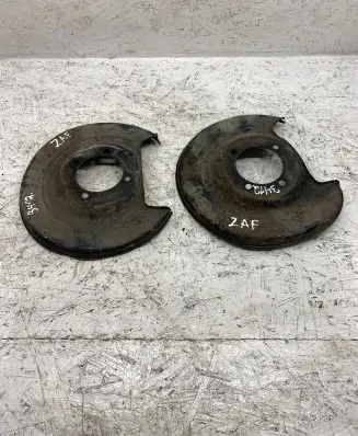 Opel Zafira C Rear brake disc plate dust cover 13408175 13408176