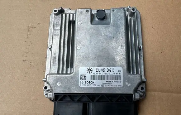Volkswagen Transporter - Caravelle T5 Engine control unit/module 03L907309K 0281016272