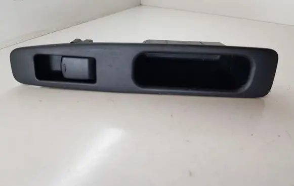 Nissan Qashqai Electric window control switch 25411JD000