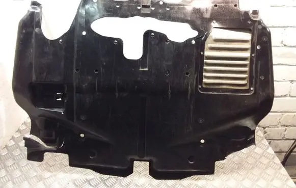 Subaru Legacy Engine splash shield/under tray 56440AG160