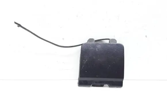 Volvo XC90 Front tow hook cap/cover 30698131