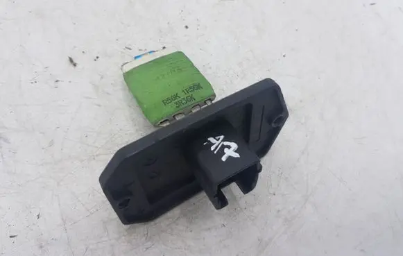 Toyota Corolla Verso E121 Heater blower motor/fan resistor R56K1R56K 3R36K