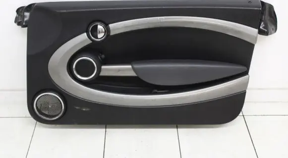Mini One - Cooper Coupe R56 Front door card panel trim 8820012