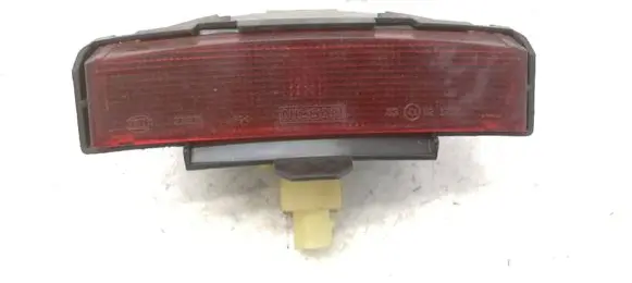 Nissan Primera Third/center stoplight 270276 E1021296 270275