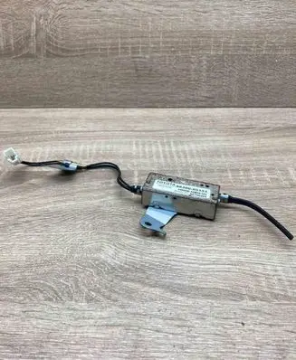 Toyota Avensis T250 Antenna control unit 8630005151 1460001080A101