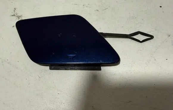 BMW 5 G30 G31 G38 Front tow hook cap/cover 51117385256 7385256