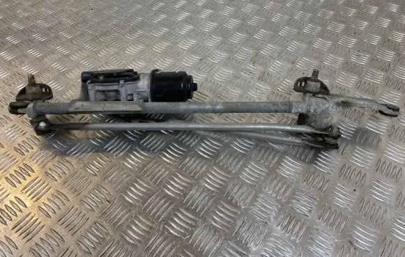 Subaru Impreza II Front wiper linkage and motor