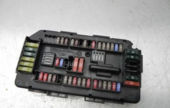 BMW 7 F01 F02 F03 F04 Fuse box set 922487904 K668