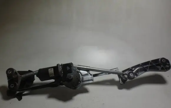 BMW 5 E39 Front wiper linkage and motor 8259247