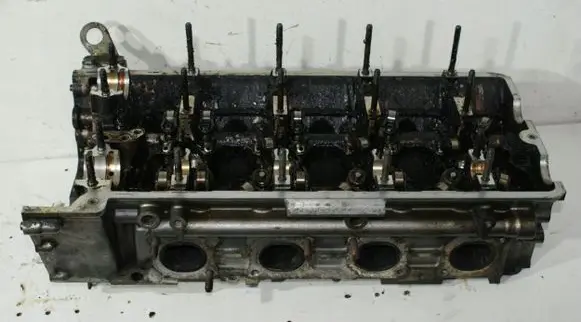 BMW 7 E65 E66 Engine head 750640208
