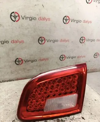 Hyundai Santa Fe Tailgate rear/tail lights