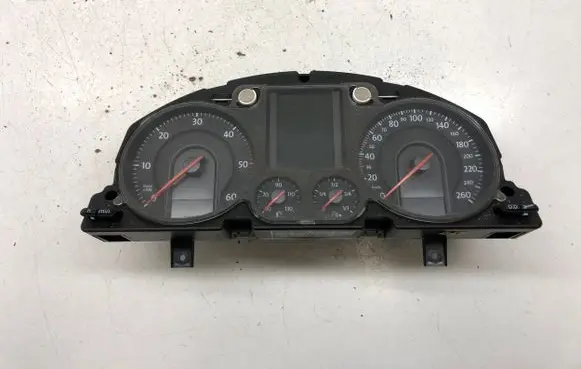 Volkswagen PASSAT B6 Speedometer (instrument cluster) A2C53117394 A2C53042108