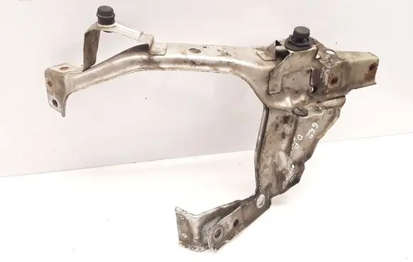 Top upper radiator support slam panel