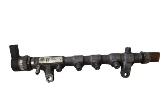 Audi A6 S6 C6 4F Fuel main line pipe 03L130089Q