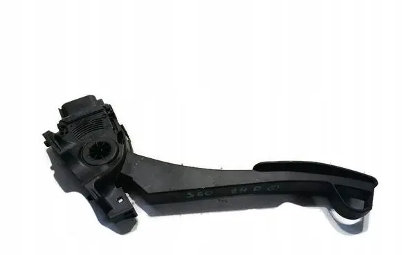 Volvo S60 Accelerator throttle pedal 30715175