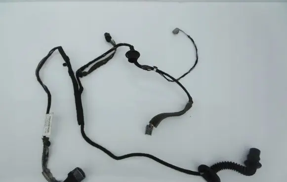 Volvo XC90 Rear door wiring loom 8697921002