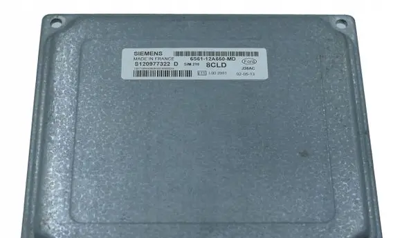 Ford Focus Engine control unit/module 6S6112A650MD