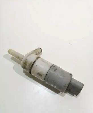 Opel Insignia A Windscreen/windshield washer pump 3250289