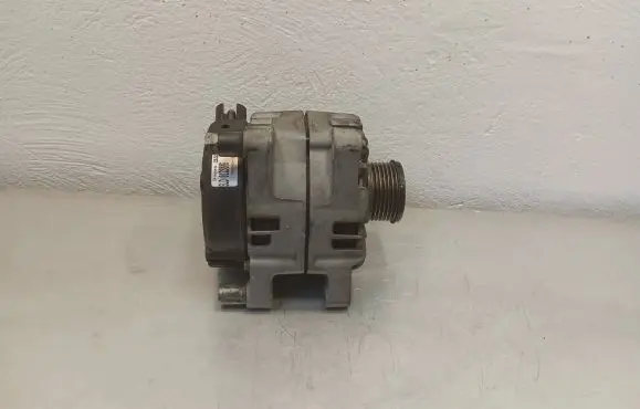 Citroen C4 Grand Picasso Generator/alternator 9661544880 2543457A 409003443