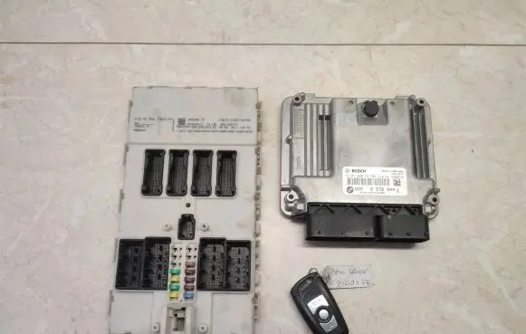BMW 3 GT F34 Engine ECU kit and lock set 13618576344 13618573259 13618574092
