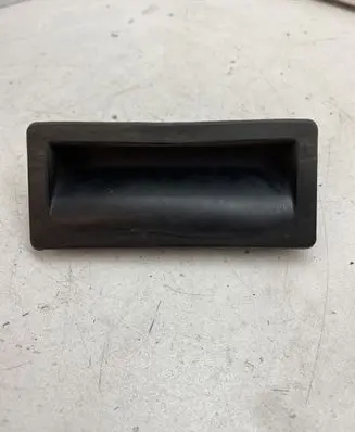 Volkswagen Touran II Tailgate/trunk/boot exterior handle 5N0827566
