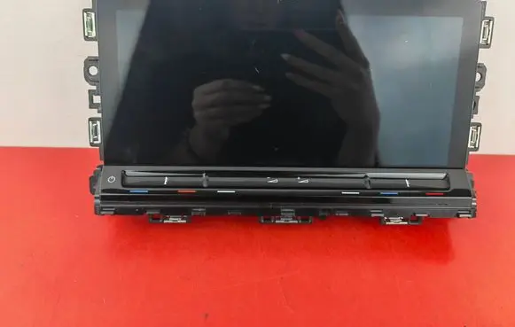 Volkswagen Golf VIII Screen/display/small screen 5H0919605B