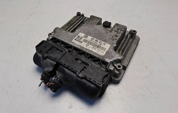Skoda Octavia Mk2 (1Z) Engine control unit/module 03G906021MC 1039S16961 0281013299