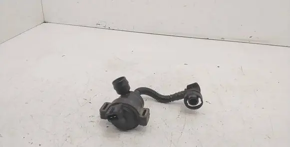 BMW 3 E90 E91 Valve vacuum 7551262