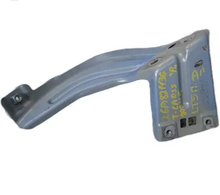 Volkswagen T-Cross Fender mounting bracket 