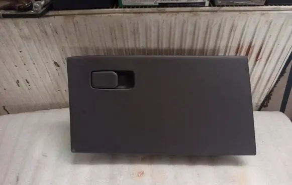 Hyundai Ioniq Glove box 84510G2200