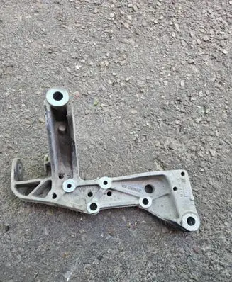 Volkswagen Golf Cross Front lower control arm/wishbone 1K0199296E