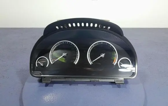 BMW 5 F10 F11 Speedometer (instrument cluster) 9280465