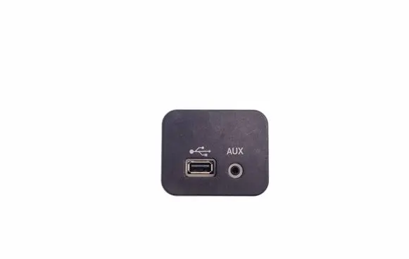 Chrysler 200 USB socket connector 68166001AC 3320083201