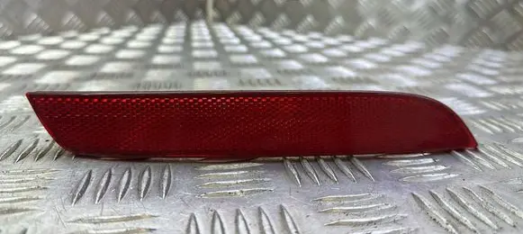 BMW 7 F01 F02 F03 F04 Rear tail light reflector 718219102