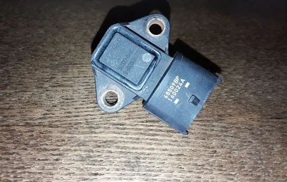 Hyundai Santa Fe Air pressure sensor 3930084400 9490930502