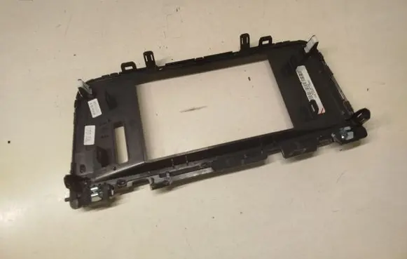 KIA Optima Radio/GPS head unit trim 84740D4910CK5