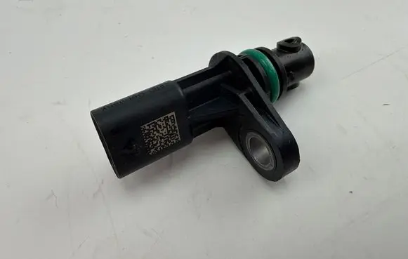 Volkswagen Tiguan Camshaft speed sensor 05E907601H