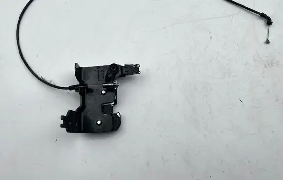 Mercedes-Benz E W212 Seat back rest lock catch A2129200276