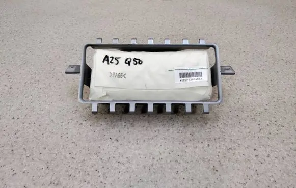 Infiniti Q50 Side airbag 