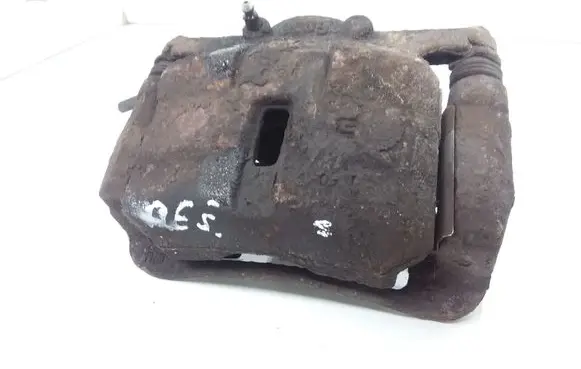 Nissan X-Trail T31 Front brake caliper