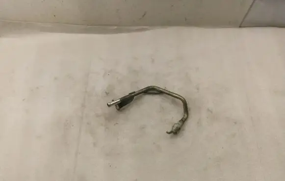 Coolant pipe/hose