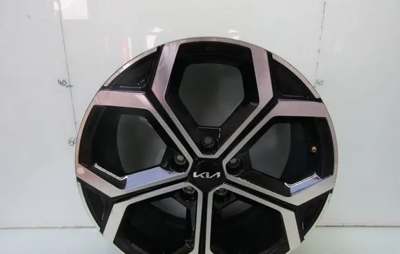 KIA Niro R18 alloy rim 