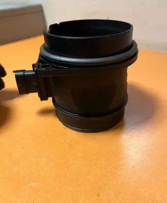 Land Rover Discovery Sport Mass air flow meter 4D312B579AA 368565437 0280218307