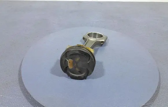 BMW 3 G20 G21 Piston 8697733