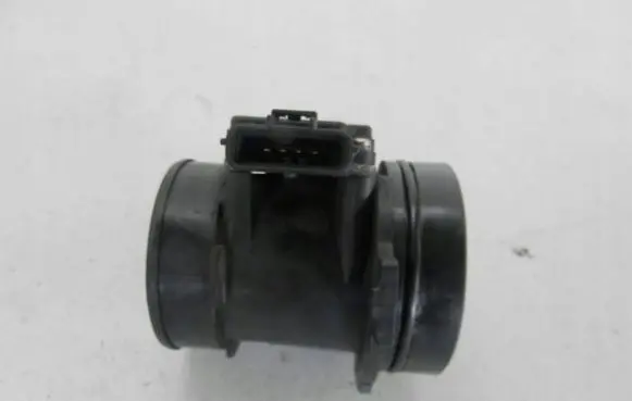 Ford Mondeo MK II Mass air flow meter 97BP12B579AA